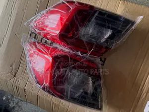 Honda Civic 2022 Tail Light Available