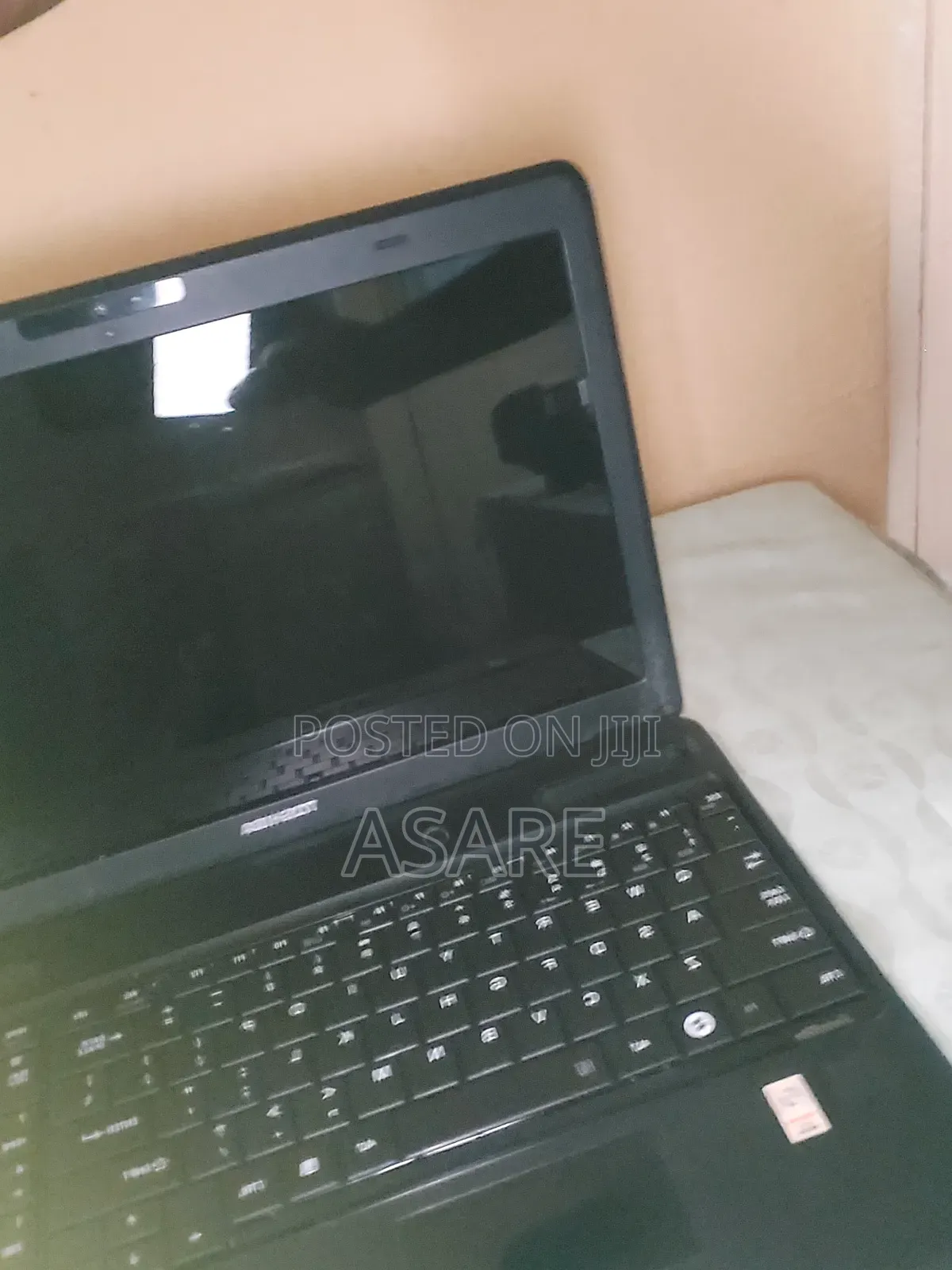 Laptop Toshiba Satellite C650 4GB Intel Pentium SSD 128GB