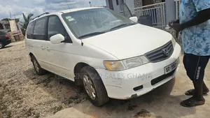 Honda Odyssey Touring 2011 White
