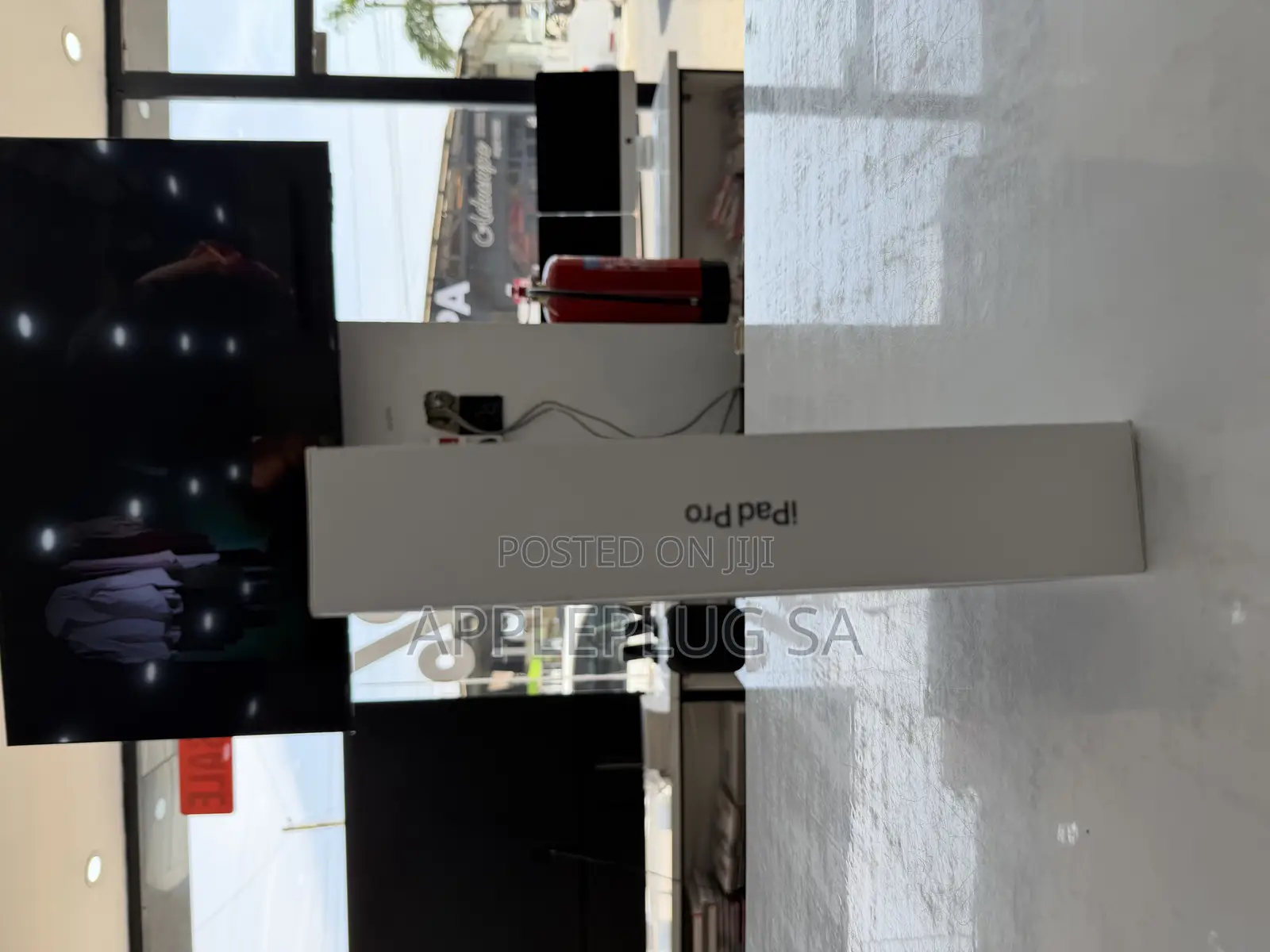 New Apple iPad Pro 11 (2025) 256 GB Black