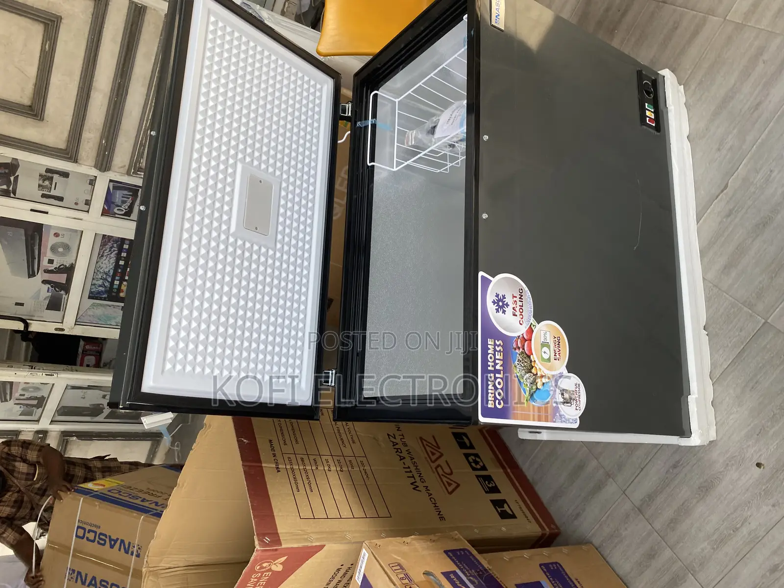 Keep Food Fresh in Glamorous Style – Nas-200fl