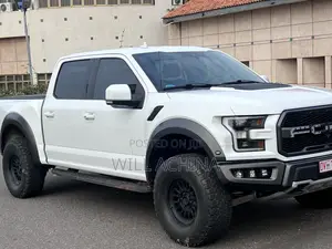 Ford F-150 Raptor 4x4 SuperCab Styleside 5.5 ft. box 133 in. WB 2019