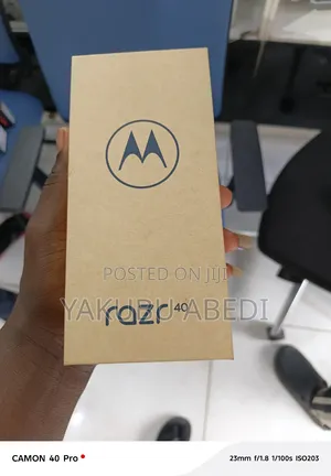 New Motorola Razr 40 128 GB Black