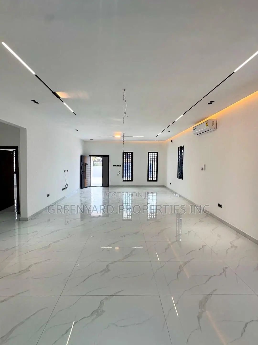 3bdrm House in Lakeside for sale