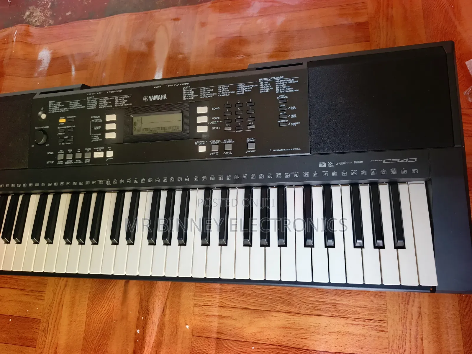 Yamaha E343