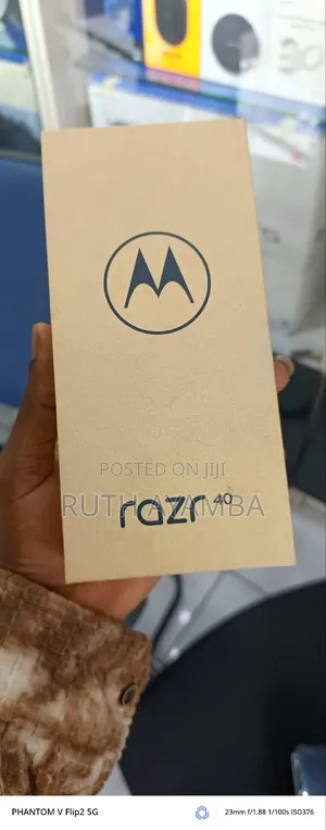 New Motorola Razr 40 128 GB Black