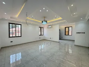 4bdrm House in Kouttan Estate, Owusu Ansah for sale