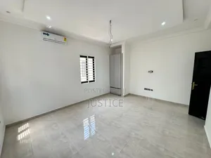 4bdrm House in Kouttan Estate, Owusu Ansah for sale