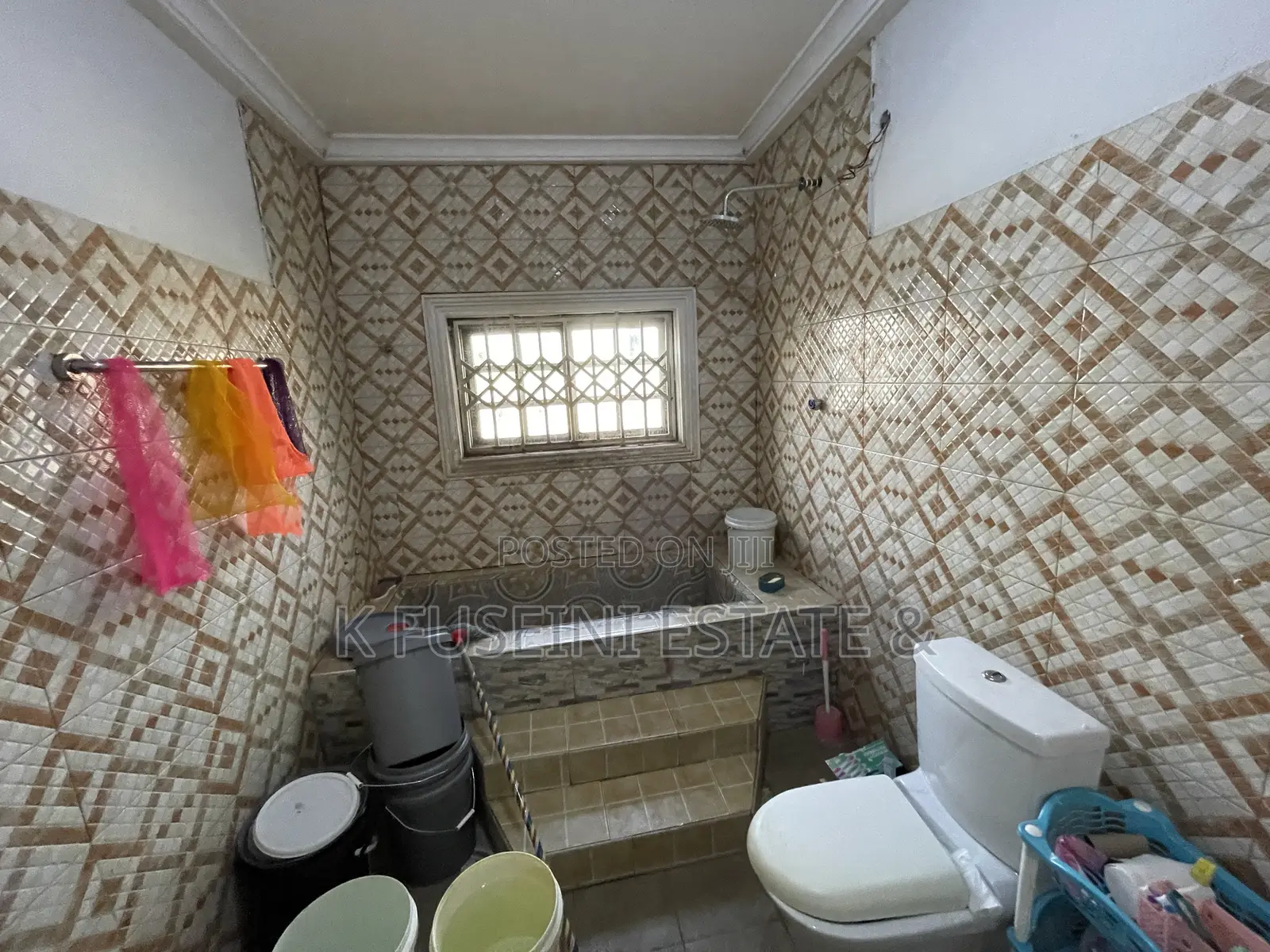3bdrm House in K Fuseini Estate, Kumasi Metropolitan for sale