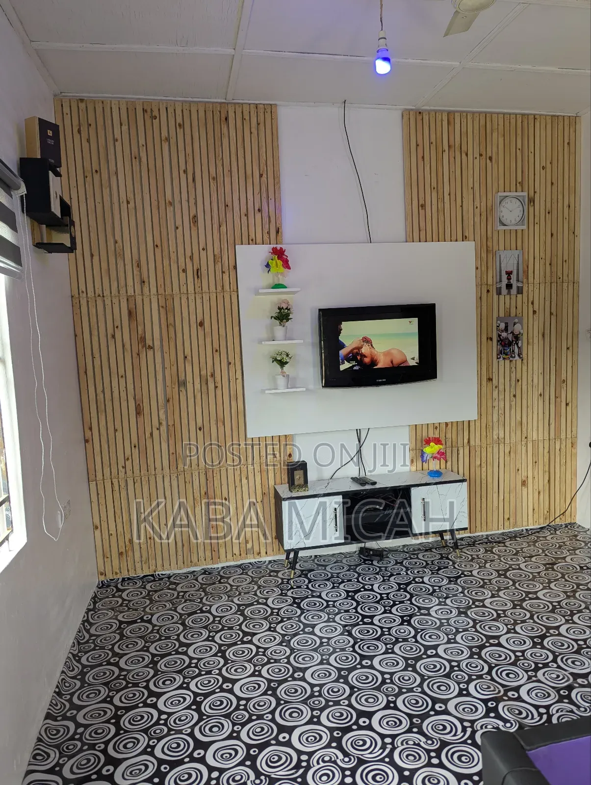 Tv Stand and Unit