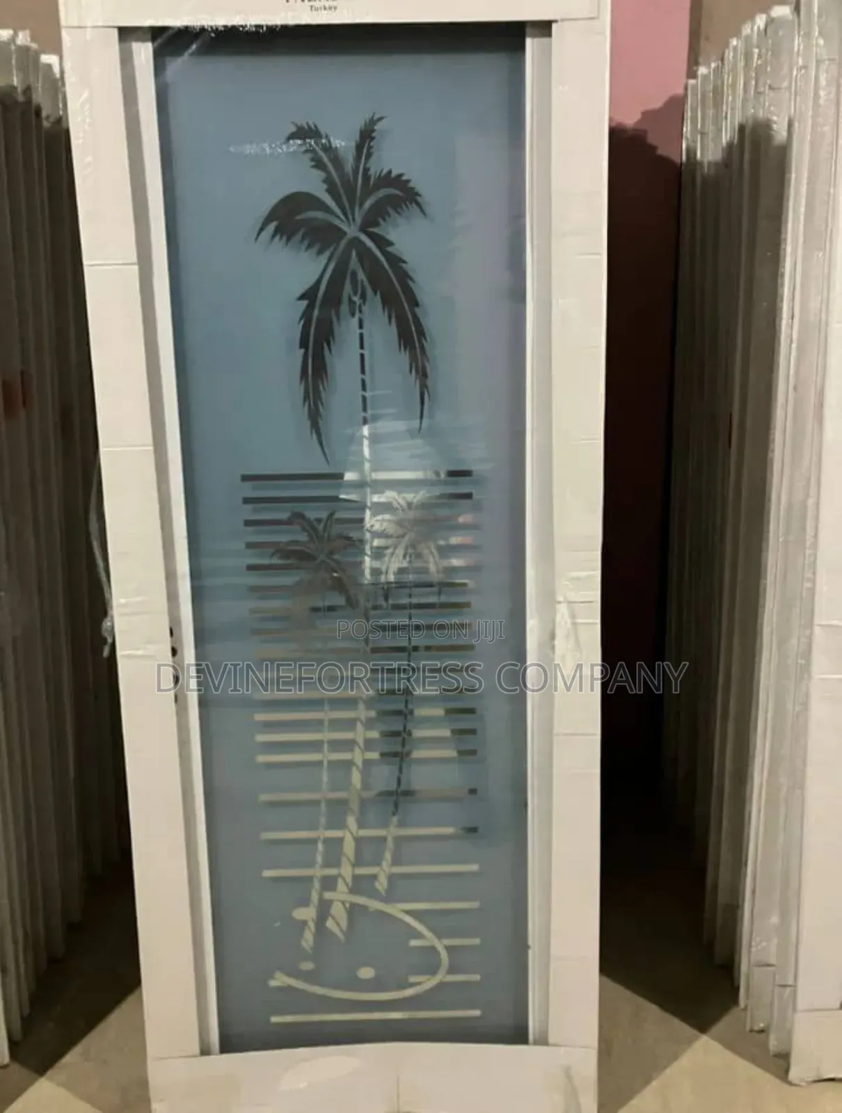 High Quality Palain Double Glasses Door Ash and White