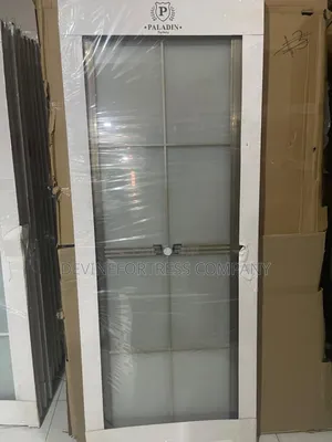 Heavy Paladin Glass Door Sharpen and Black Colors