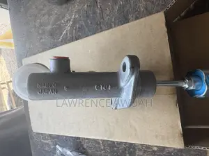 Mitsubishi Pajero 4m40, V6, Original Clutch Master Cylinder From Mitsu