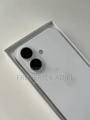 New Apple iPhone 16 128 GB White