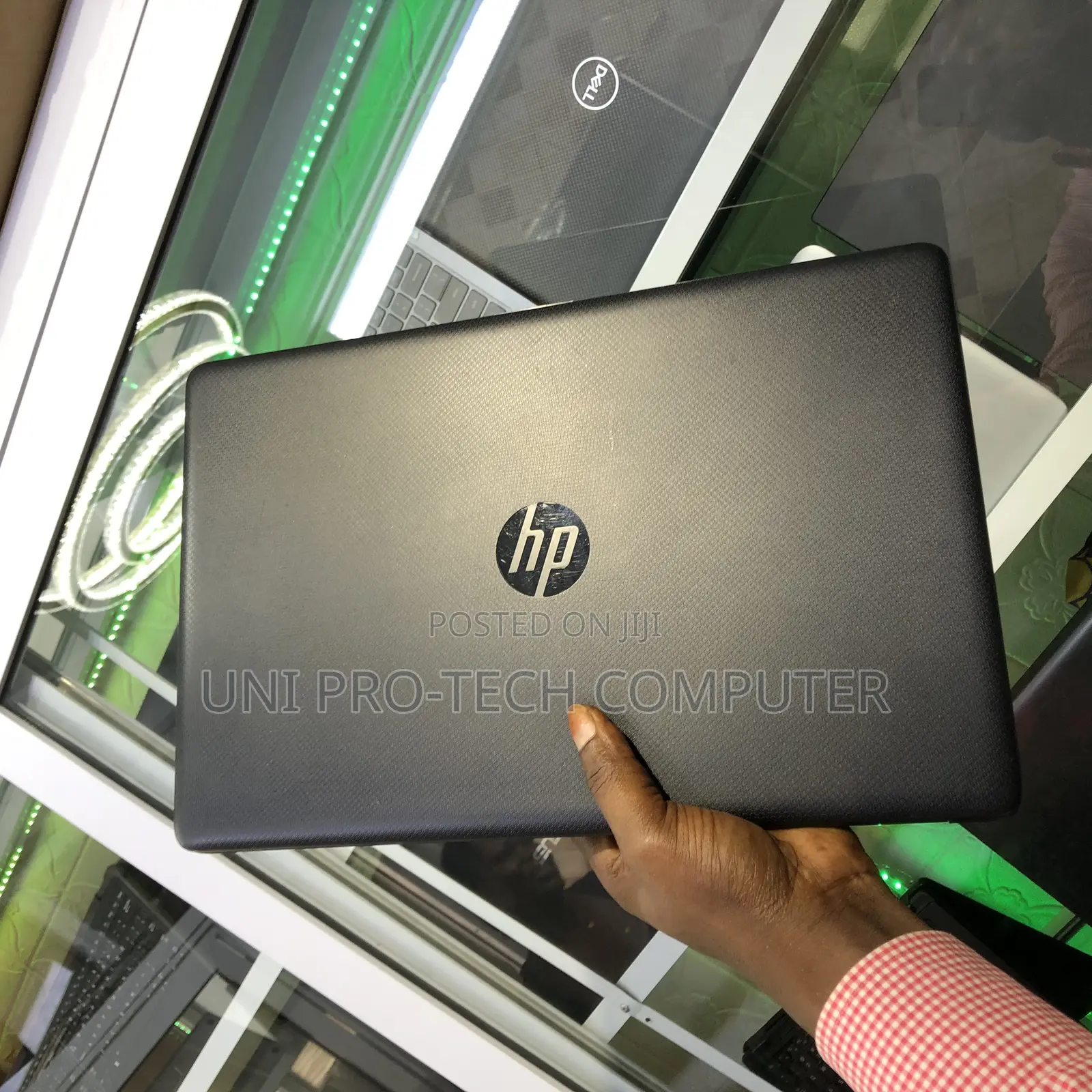 Laptop HP 15-dw1197nia 16GB Intel Core i7 HDD+SSD 2T