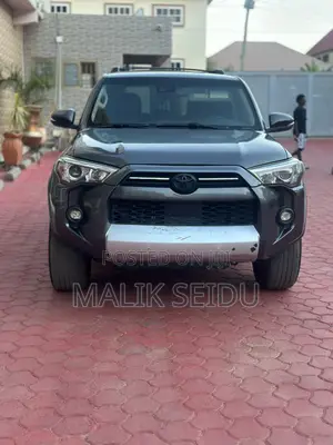 Toyota 4-Runner 2021 Gray