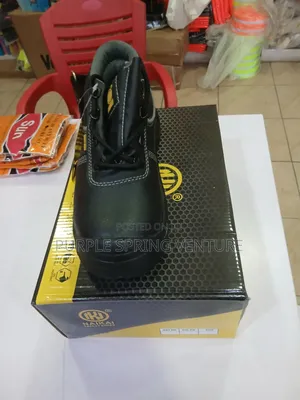 Nakai Safety Boot