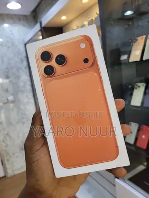 New Apple iPhone 17 Pro Max 256 GB Orange