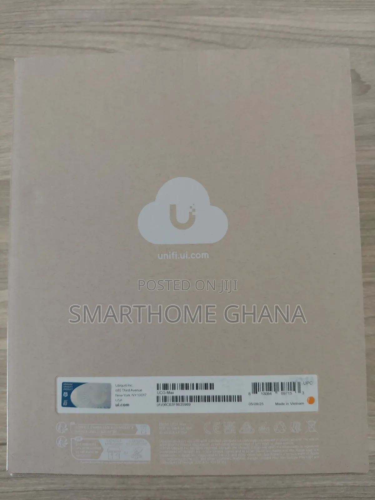 Ubiquiti Cloud Gateway Max