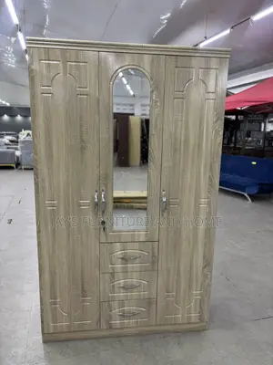 Quality 3 Doors Wardrobe