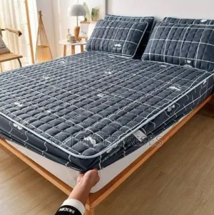 Waterproof Bed Cover Double