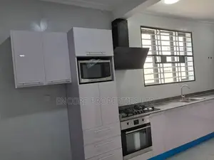 4bdrm House in Hydro Foam Estate, Haatso for sale