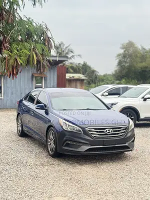 Hyundai Sonata Sport 2.0T Sedan FWD (2.0L 4cyl 6A) 2017 Blue