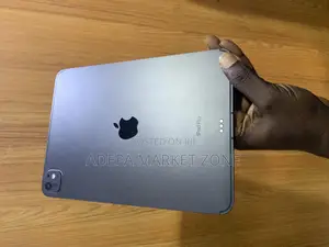 Apple iPad Pro 13 (2024) 256 GB Black