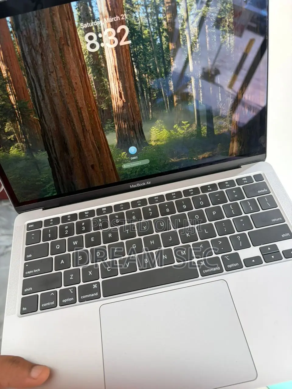 Laptop Apple MacBook Pro 2020 8GB Intel Core i5 SSD 256GB