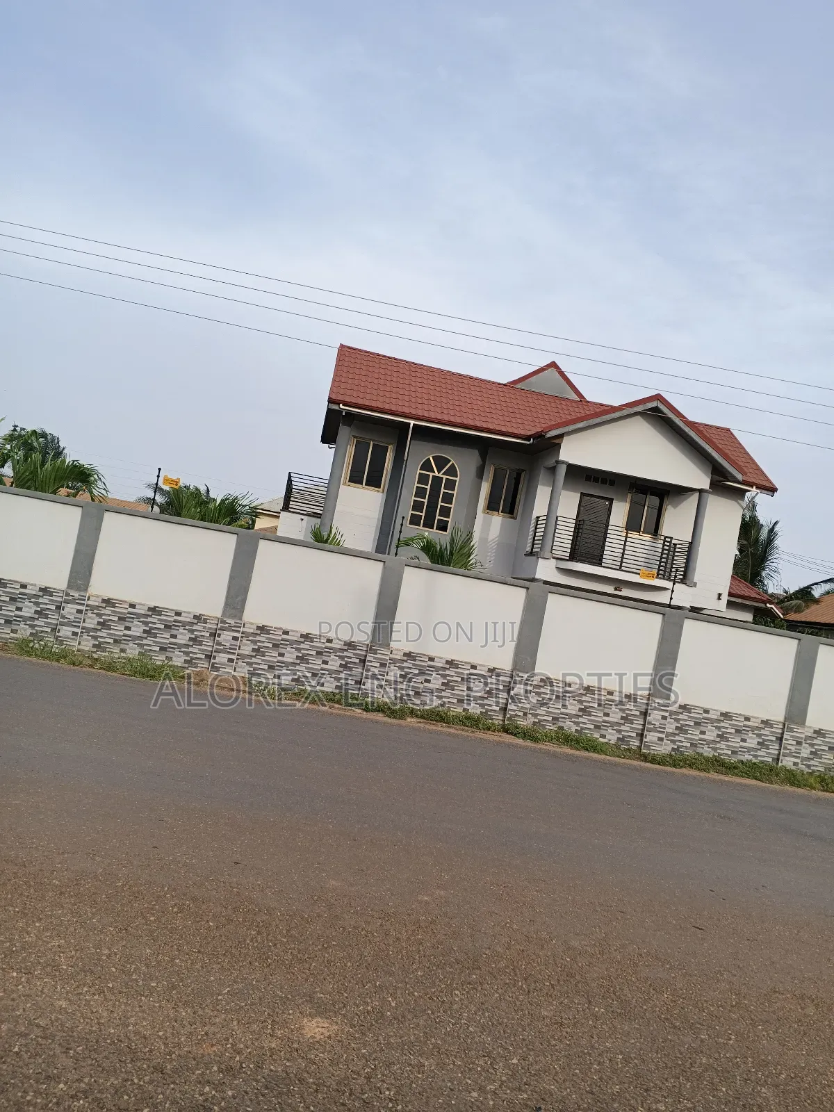 4bdrm Mansion in Adenta, Frafraha for rent
