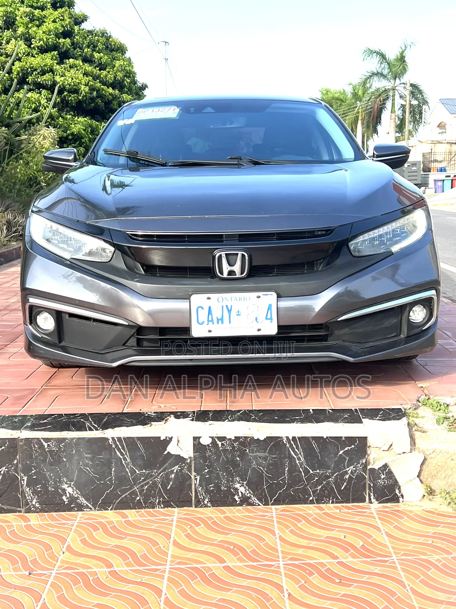 Honda Civic Touring Sedan 2019 Gray