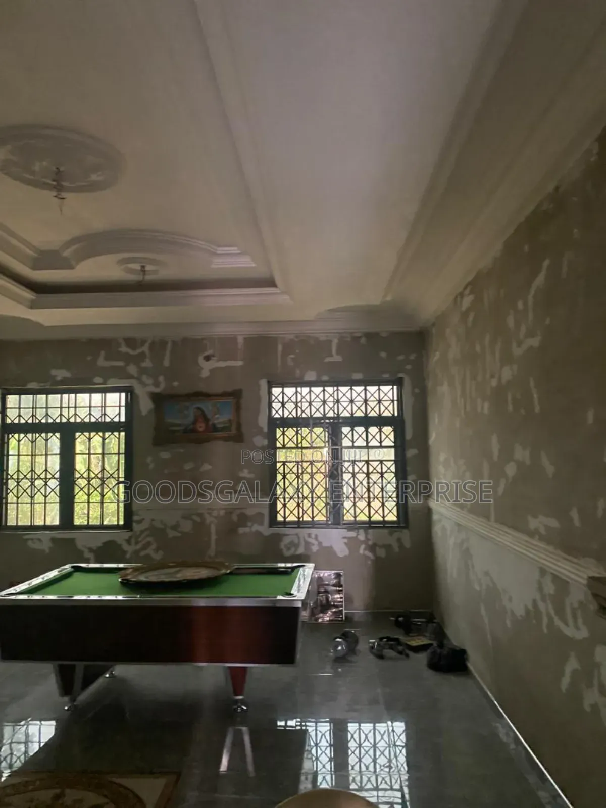 9bdrm House in Kumasi Metropolitan for sale