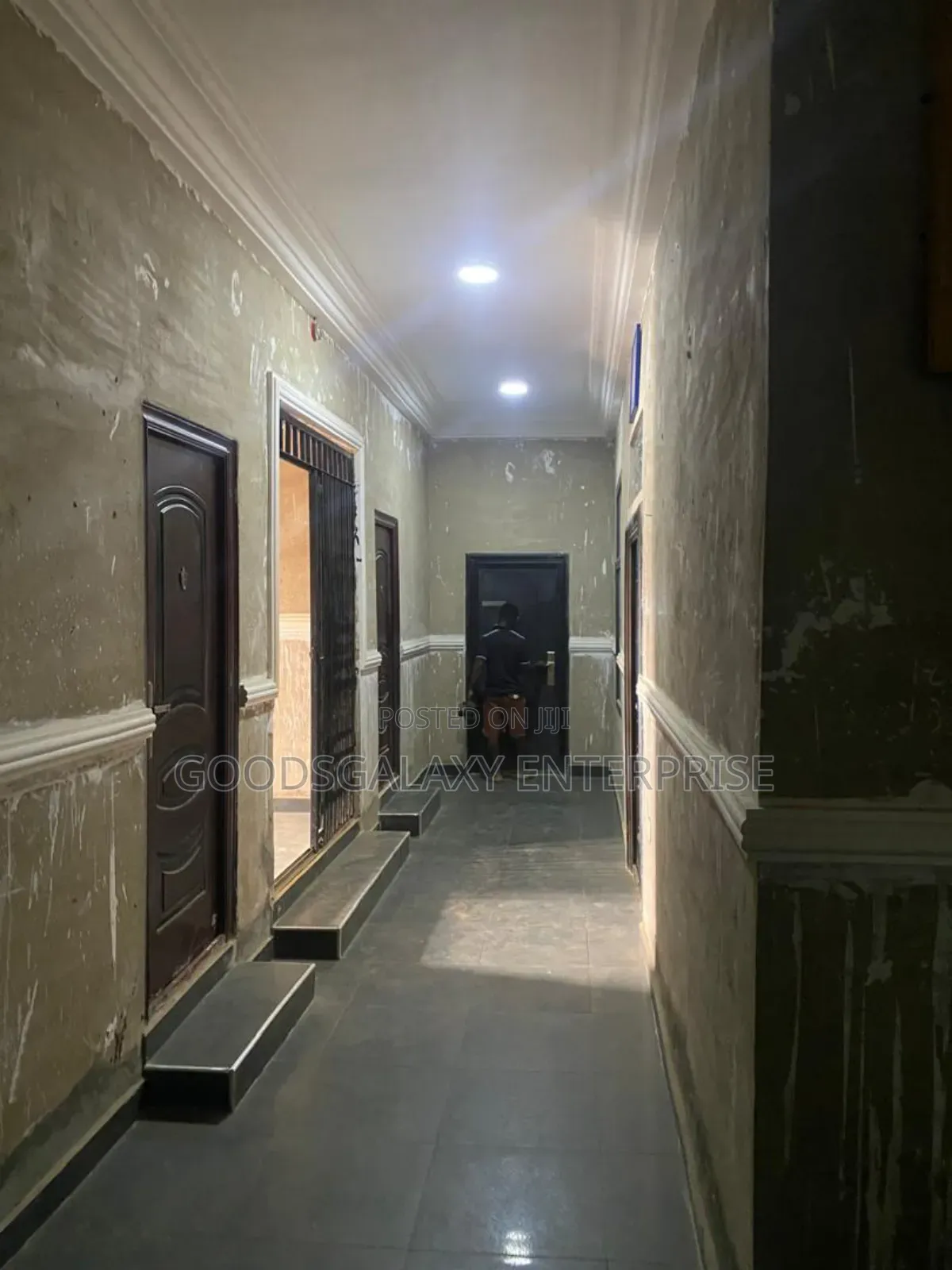 9bdrm House in Kumasi Metropolitan for sale