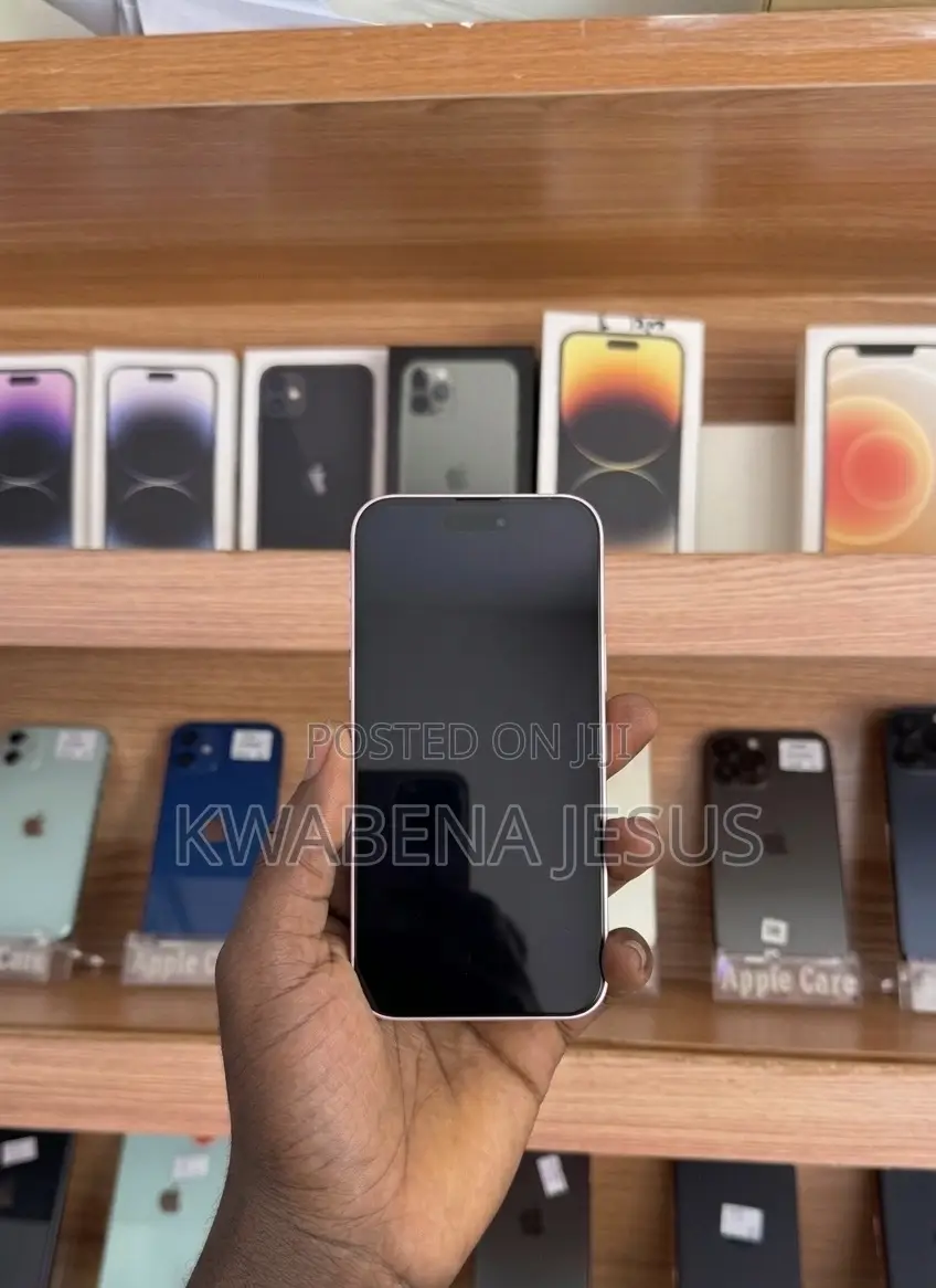 Apple iPhone 15 128 GB Pink