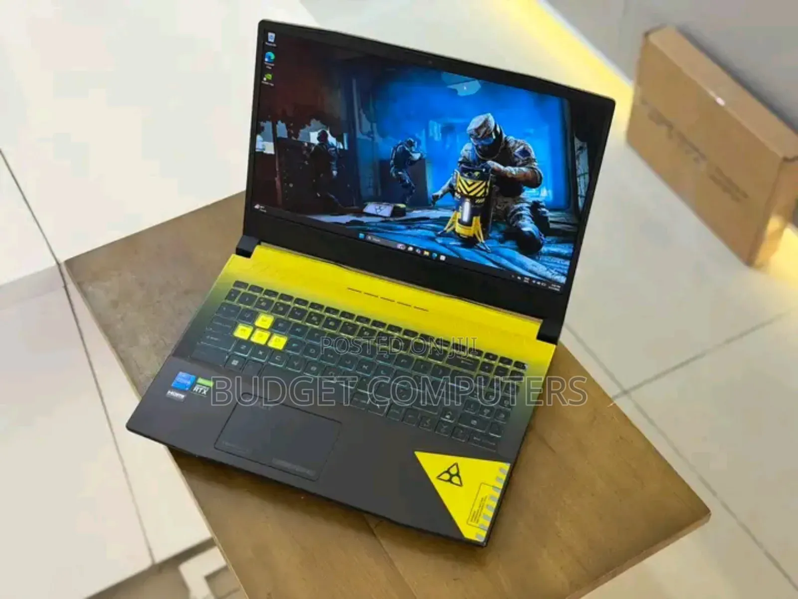 New Laptop MSI Cyborg 15 16GB Intel Core i7 SSD 1T