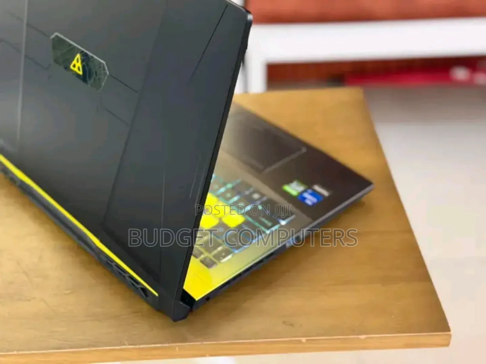 New Laptop MSI Cyborg 15 16GB Intel Core i7 SSD 1T