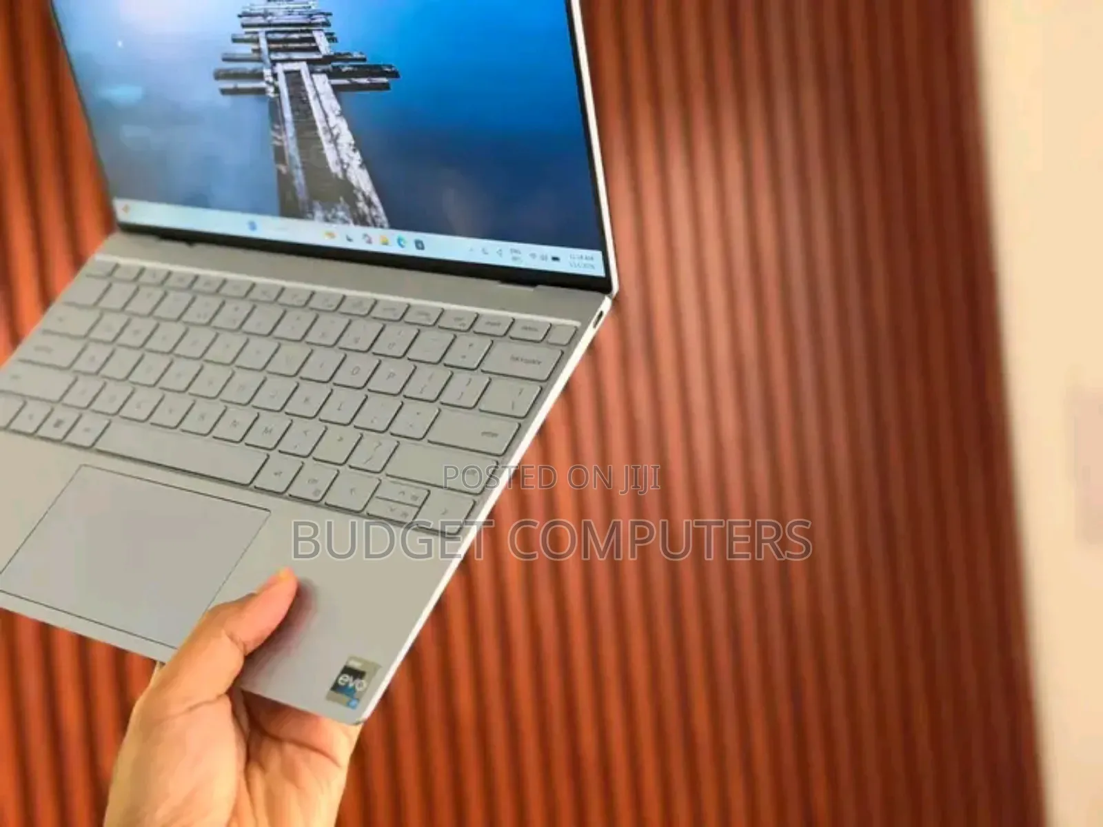 New Laptop Dell XPS 13 16GB Intel Core i7 SSD 512GB