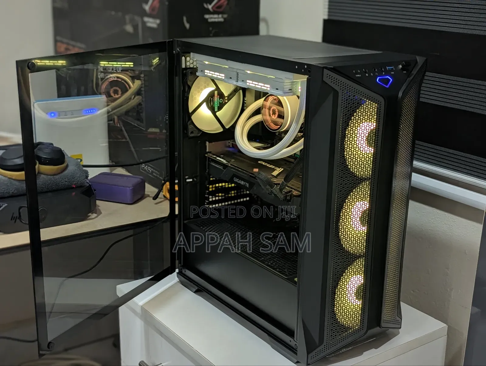 New Gigabyte GB-BRi5-8250 32GB Intel Core i9 HDD+SSD 2T