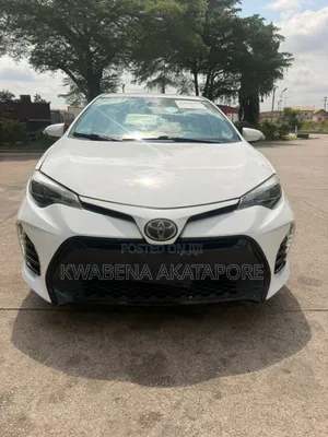 Toyota Corolla XSE (1.8L 4cyl 2A) 2019 White