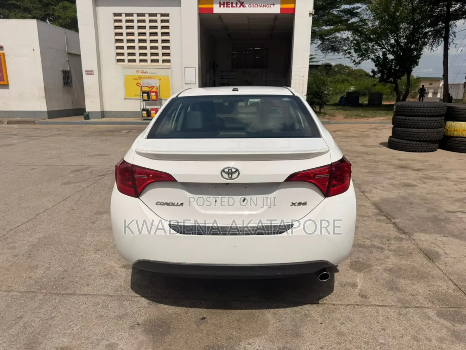 Toyota Corolla XSE (1.8L 4cyl 2A) 2019 White