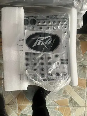 Peavey Pvi-8 8-Channel Passive Analog Mixer