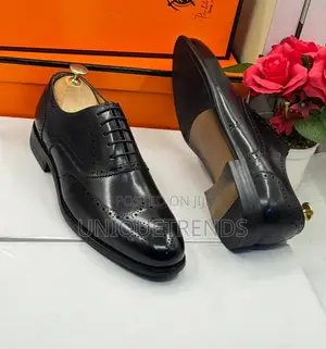 Classic Black Leather Oxford Brogue Shoe