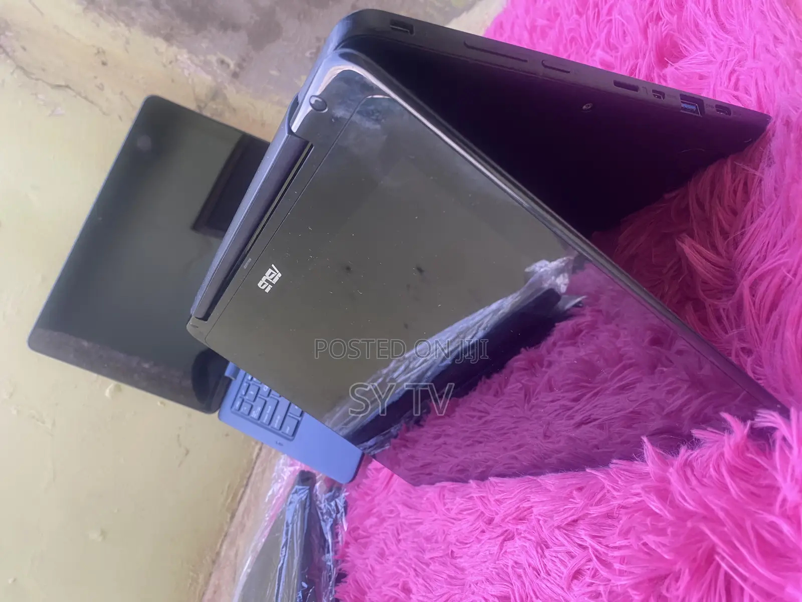 Laptop Asus Transformer Book Flip TP200SA 4GB Intel SSD 60GB