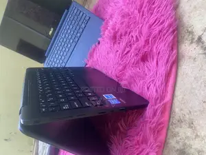 Laptop Asus Transformer Book Flip TP200SA 4GB Intel SSD 60GB