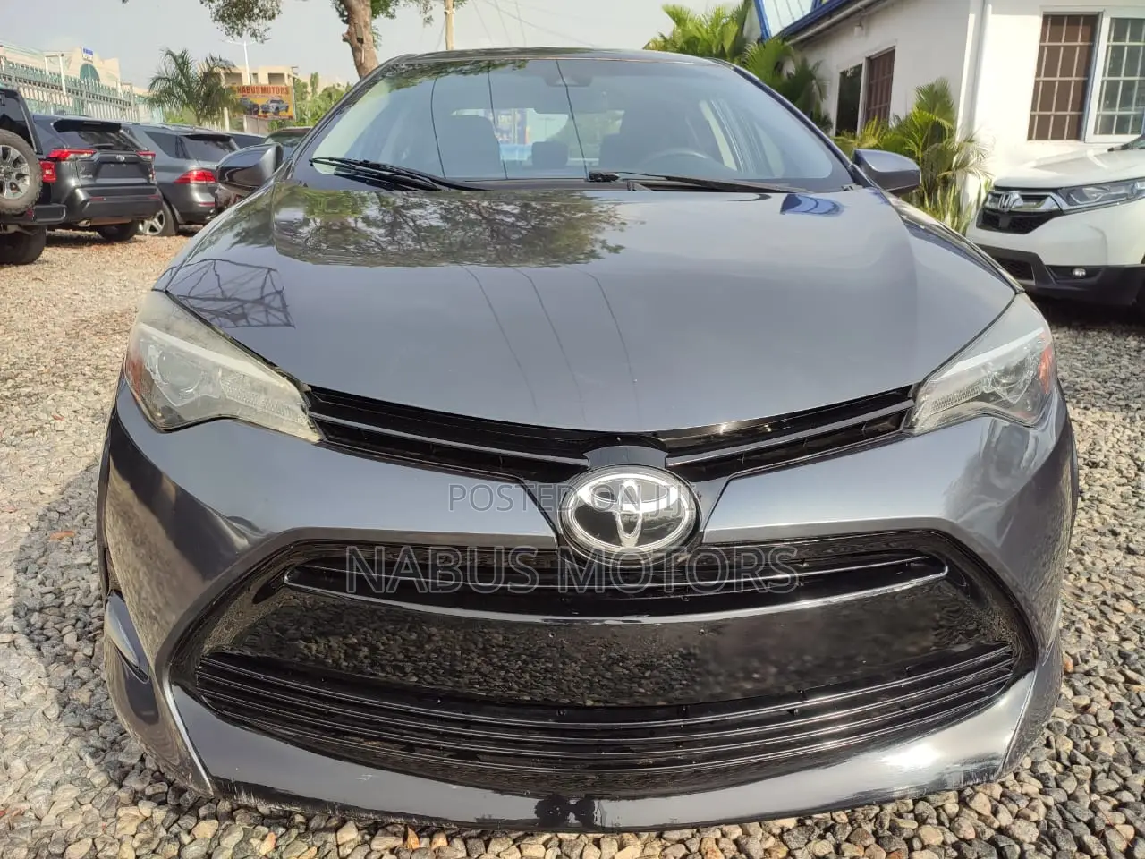 Toyota Corolla LE Eco (1.8L 4cyl 2A) 2018 Gray