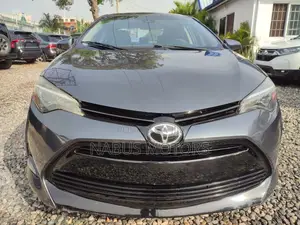 Toyota Corolla LE Eco (1.8L 4cyl 2A) 2018 Gray