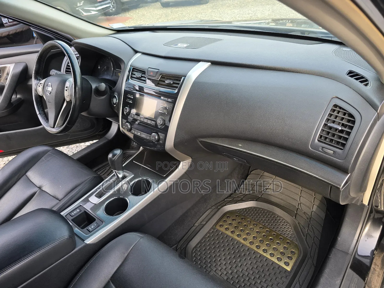 Nissan Altima Sedan 2.5 SL 2013 Black