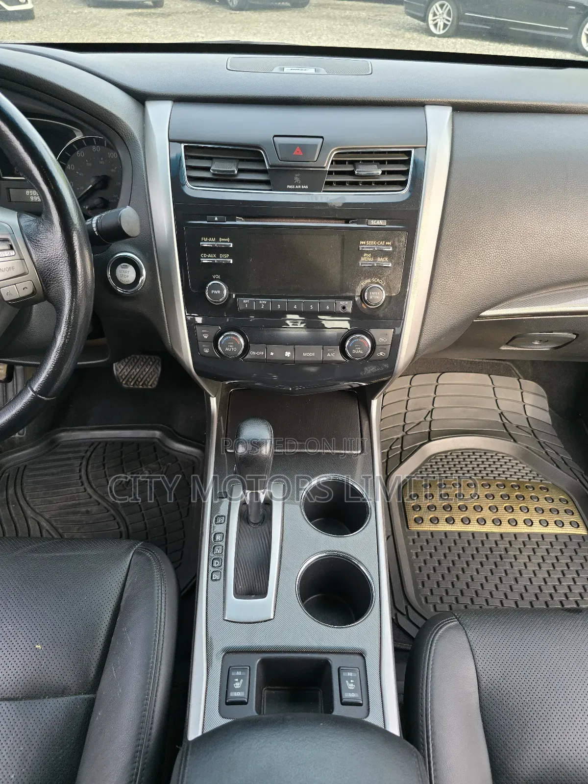 Nissan Altima Sedan 2.5 SL 2013 Black