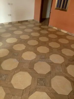 8bdrm Block of Flats in Millions Properties, Kumasi Metropolitan