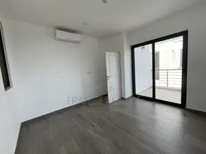 4bdrm Townhouse / Terrace in Franjie Realty, Tseaddo for rent